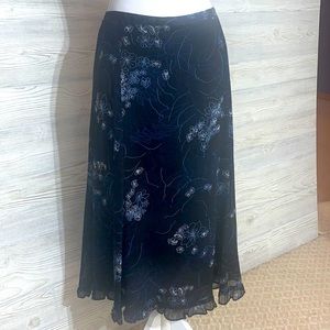 Vintage Sag Harbor beautiful midi floral skirt